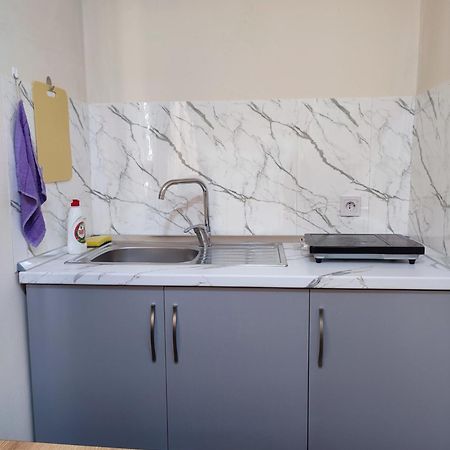Lb Apartments Тирана Экстерьер фото