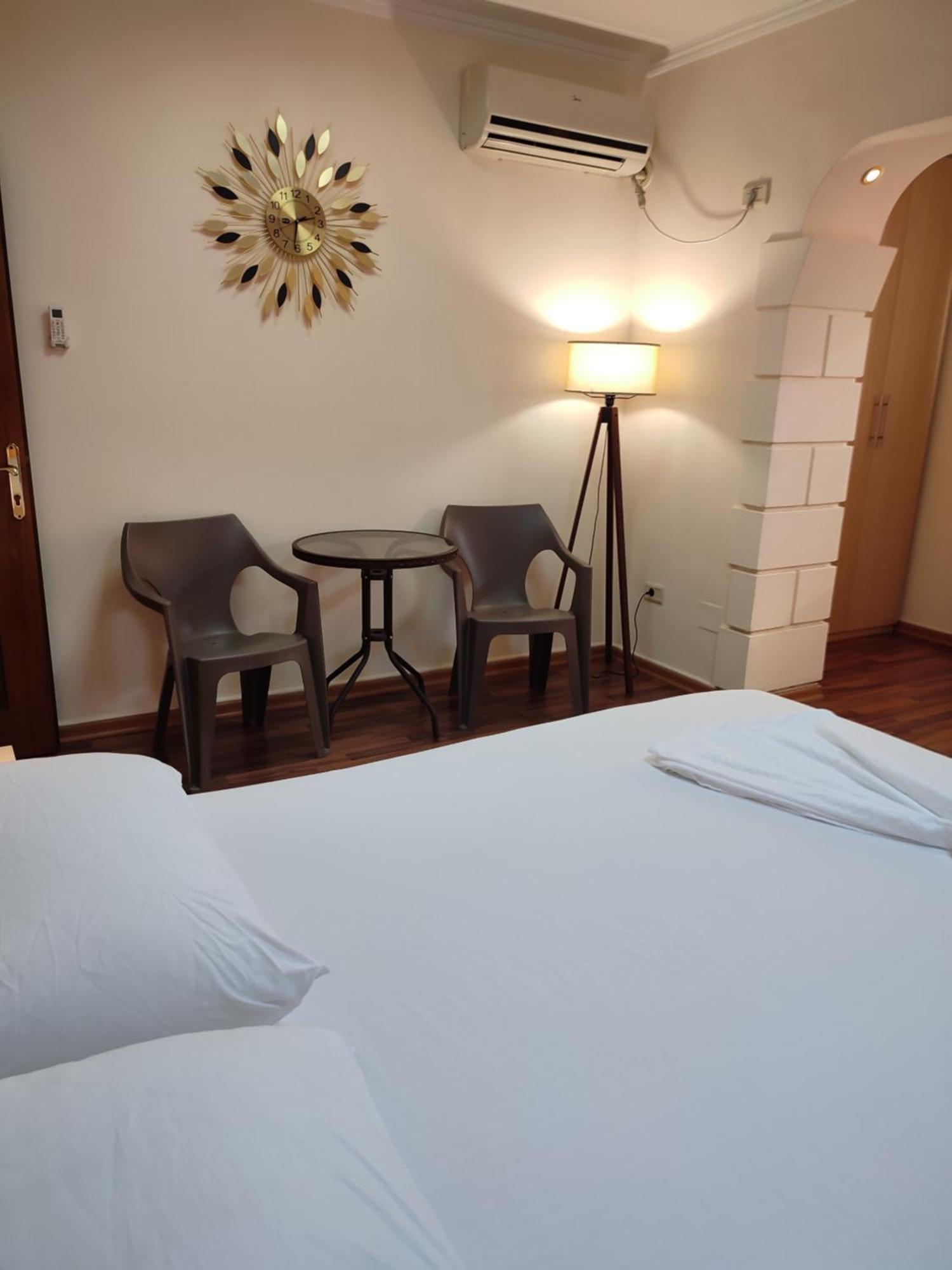 Lb Apartments Тирана Экстерьер фото